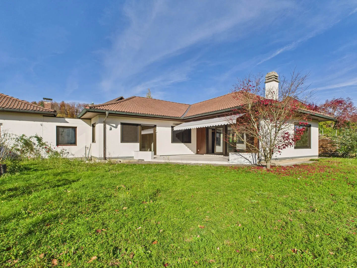 Charmantes 3.5-Zimmer Einfamilienhaus mit grosszügigem Garten in Lupsingen - Foto 1 von 13