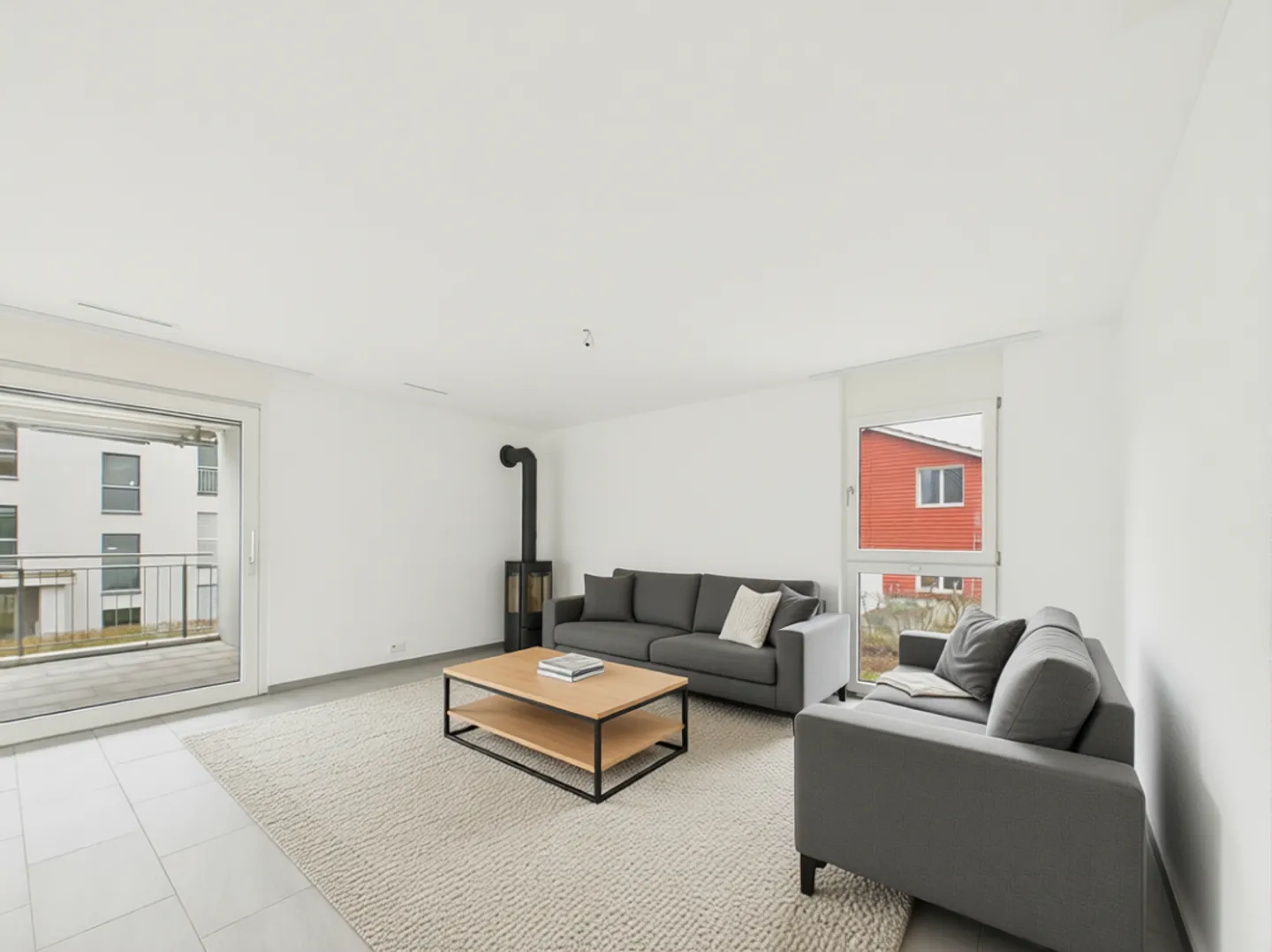 Grosszügige 4.5-Zimmer Wohnung mit Terrasse in Eschlikon - Foto 2 von 13