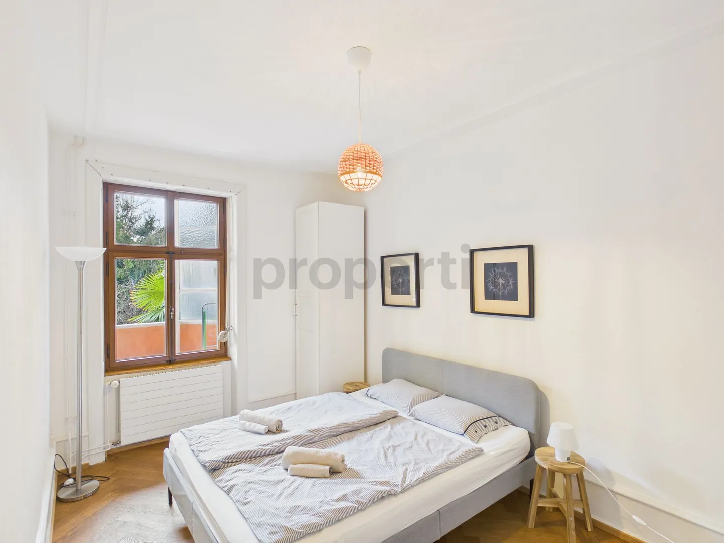 Charming 3.5-room apartment with stylish furnishings in Basel - Photo 5 of 9