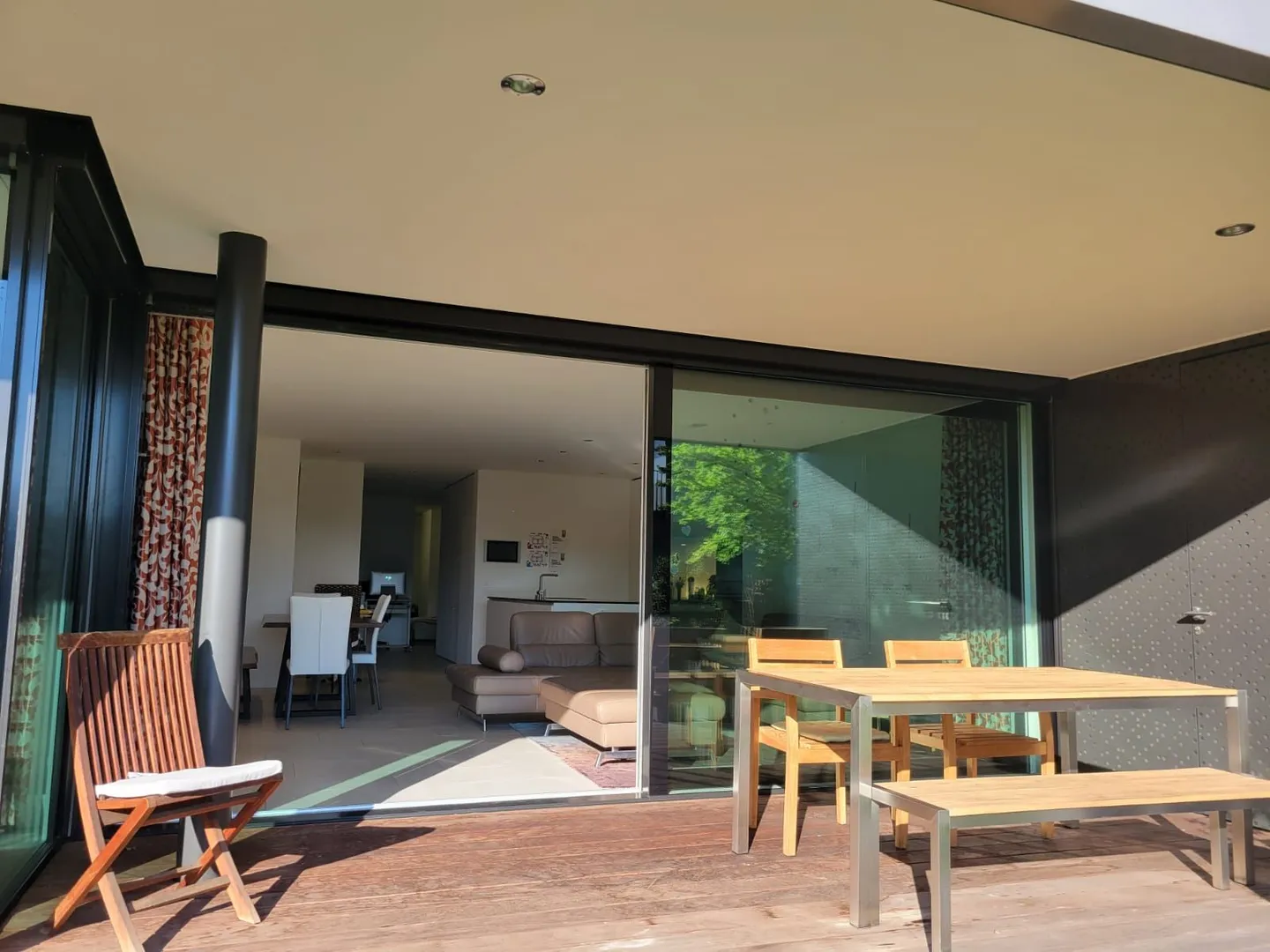Urban Elegance and Exclusive Living Experience in the Desirable Riesbach Quarter - Photo 8 of 9