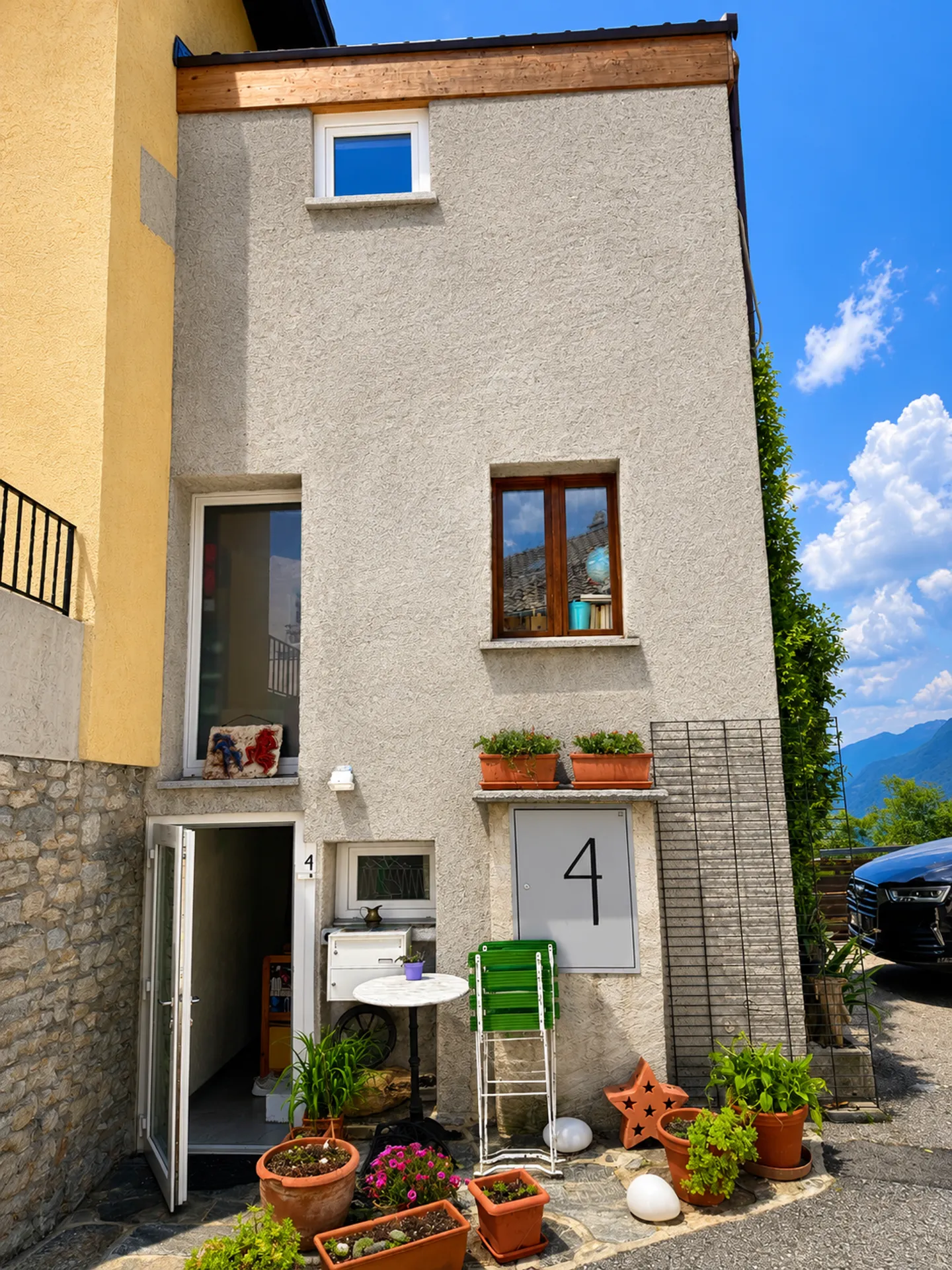 Vista panoramica sul Lago Maggiore, recente ristrutturazione e parcheggio privato nel nucleo storico - Photo 1 of 13