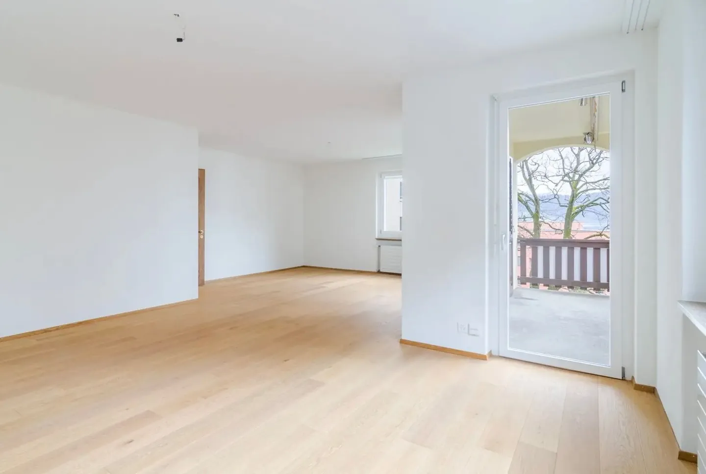 Charming Apartment with Lake View - Photo 2 of 8
