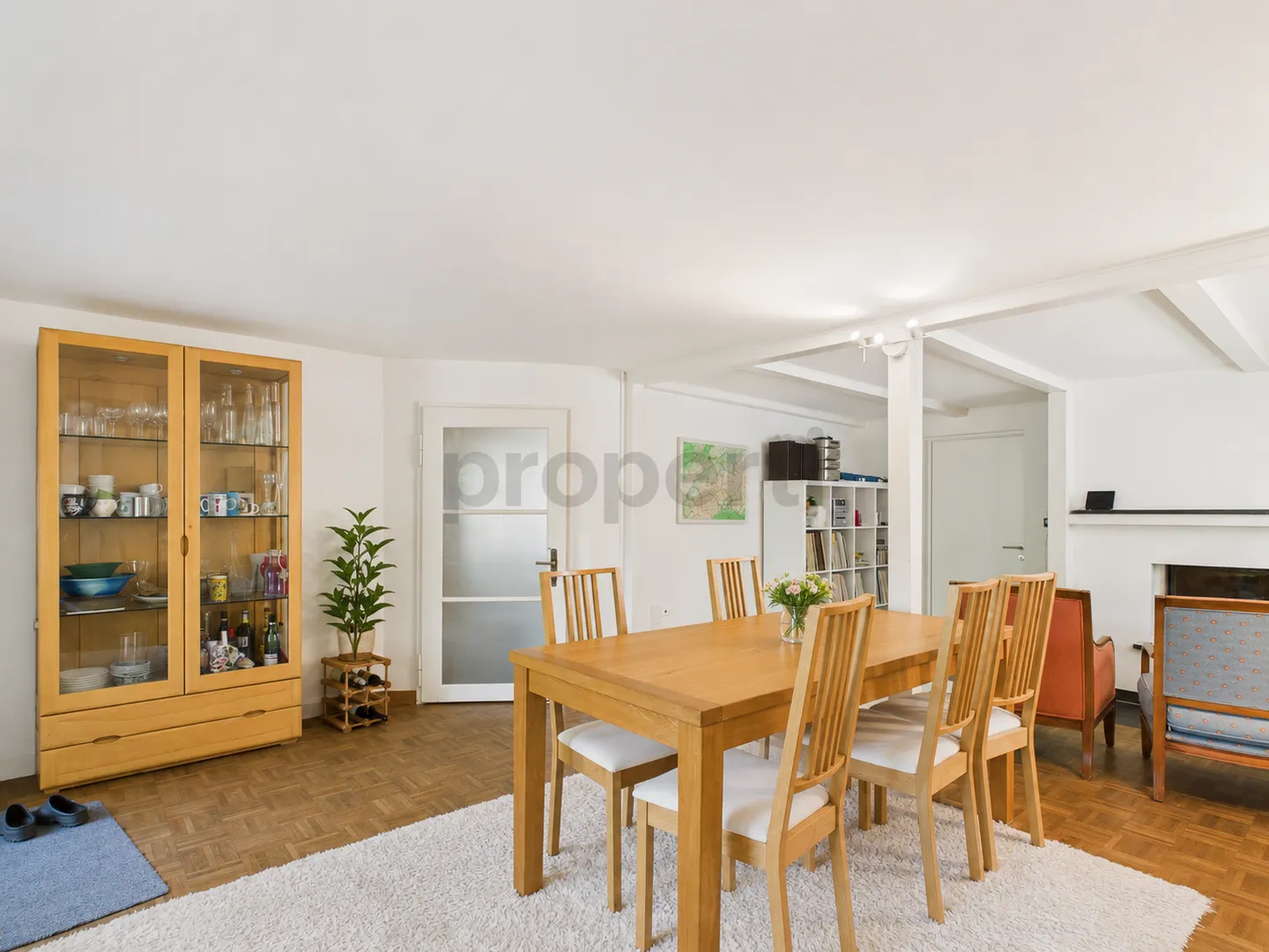 Charmante 6.5-Zimmer-Detached-House mit Bergsicht, Freudwil - Foto 2 von 13