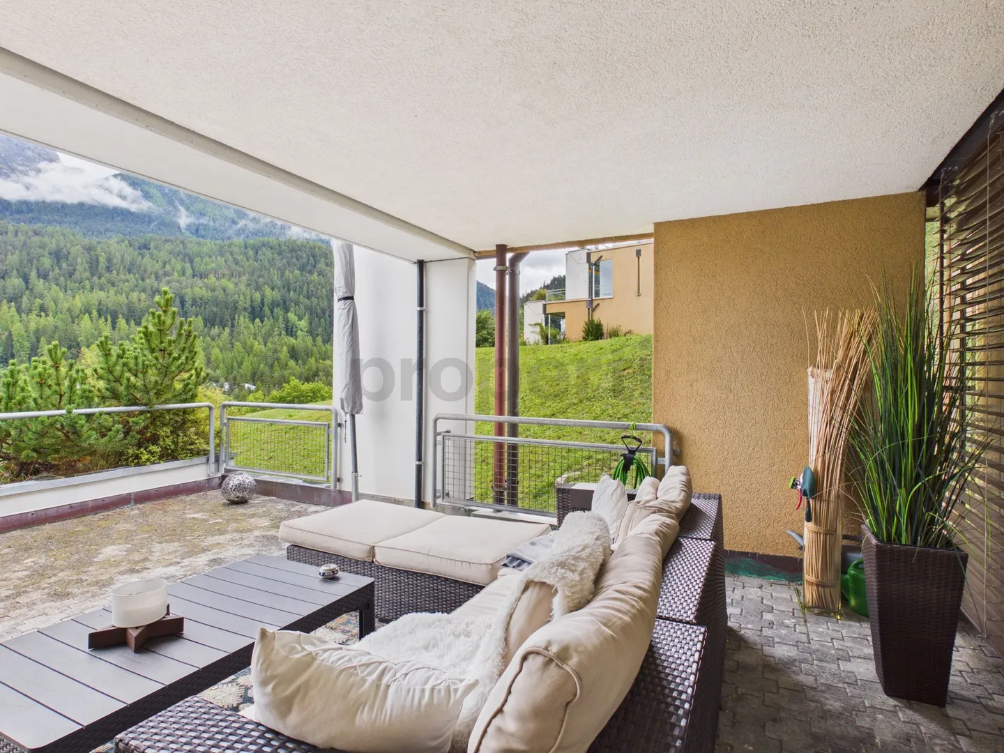 Investieren oder Wohnen in Scuol: Erst-/Zweitwohnsitz, 3.5 Zimmer Terrassenwohnung - Foto 11 di 12