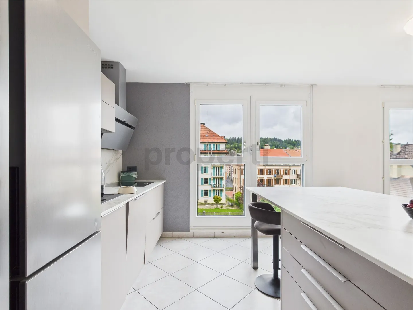 Le confort moderne pour toute la famille  4.5 pièces spacieux au centre-ville - Photo 4 sur 8