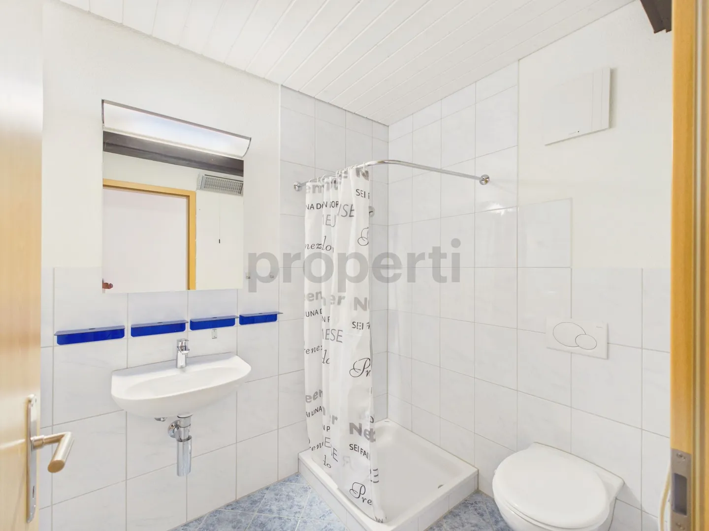 Charming 5.5-Room Apartment in Hemmiken - Photo 10 of 13