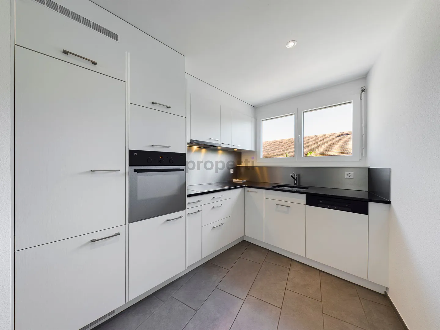 Helle 2.5-Zimmer Wohnung in Laufen - Foto 4 von 10