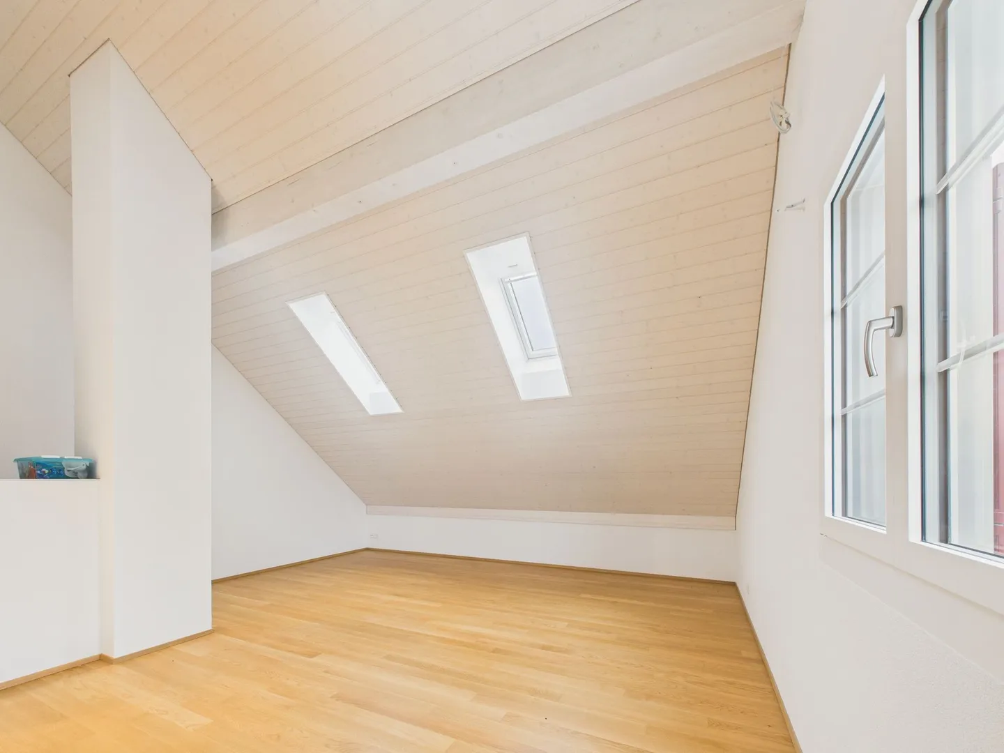 Modernes 5.5-Zimmer Reihenhaus mit praktischem Grundriss, Dorf - Foto 5 von 11