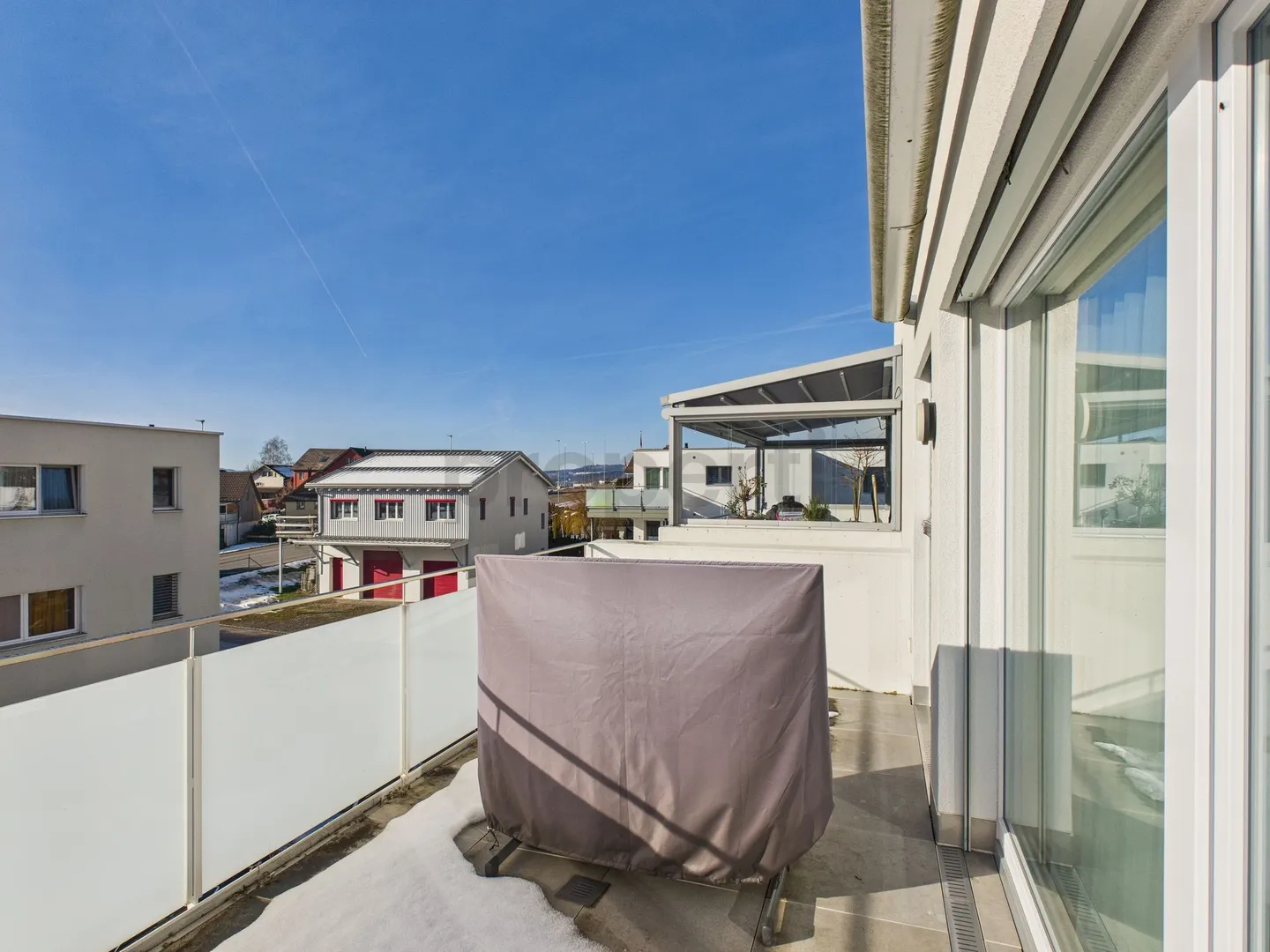 Moderno appartamento di 4.5 locali con balcone, Kaltbrunn - Foto 11 di 13