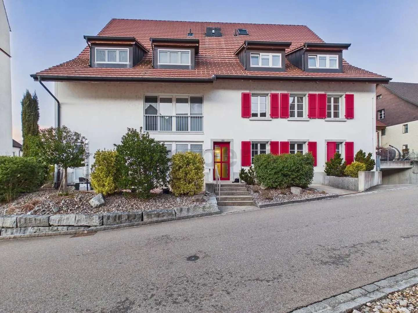 Moderne 4-Zimmer-Wohnung in Büsserach - Foto 9 von 10