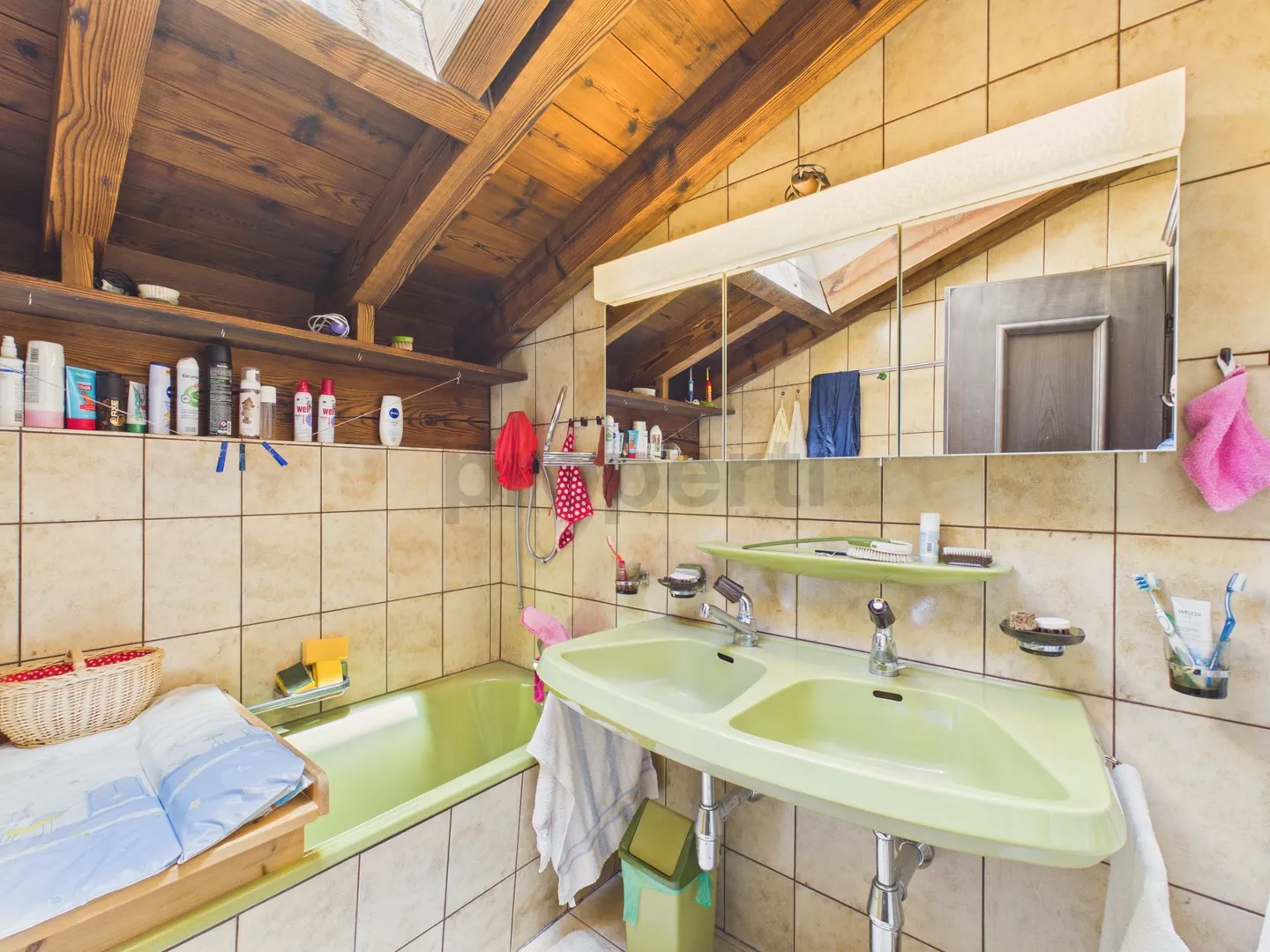 Appartement sous les combles de 3 pièces avec studio séparé à Klosters - Résidence principale ou secondaire - Photo 9 sur 13