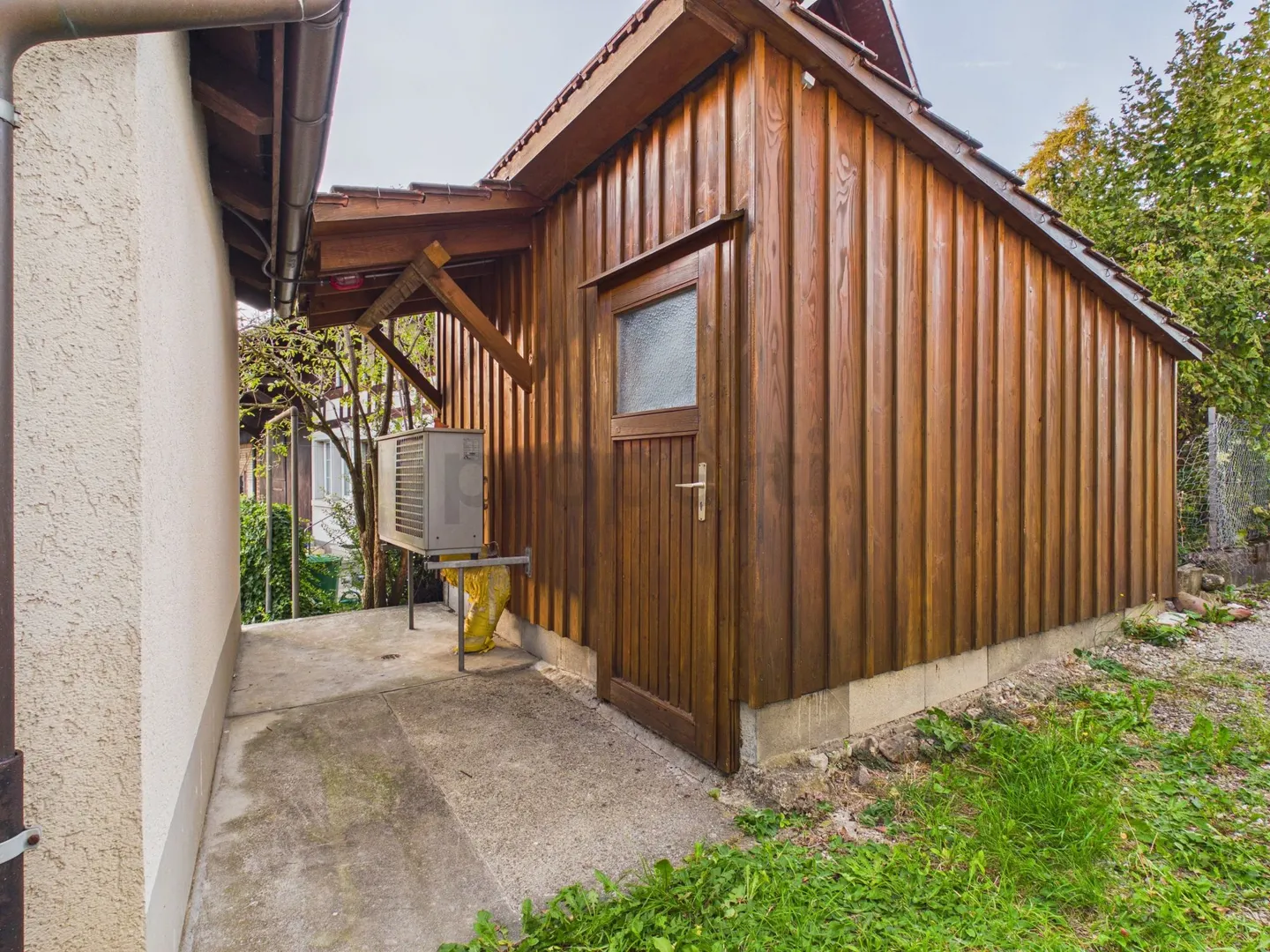 Your charming Tiny House with perfect connections – modern, close to nature, ready to move in! - Photo 11 of 13