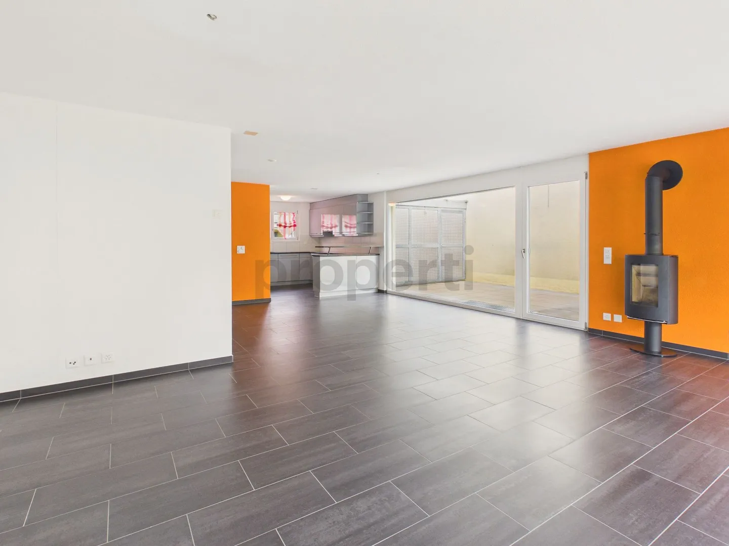 Maison familiale spacieuse à Urtenen - Photo 1 sur 13