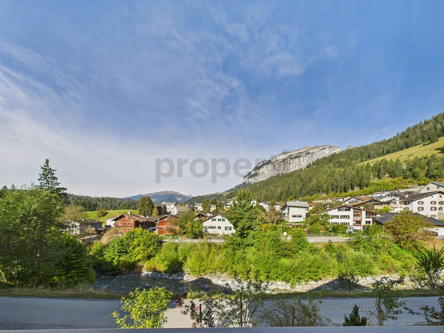 Appartement luxueux de 3,5 pièces à Trin Mulin, GR - Photo 10 sur 12