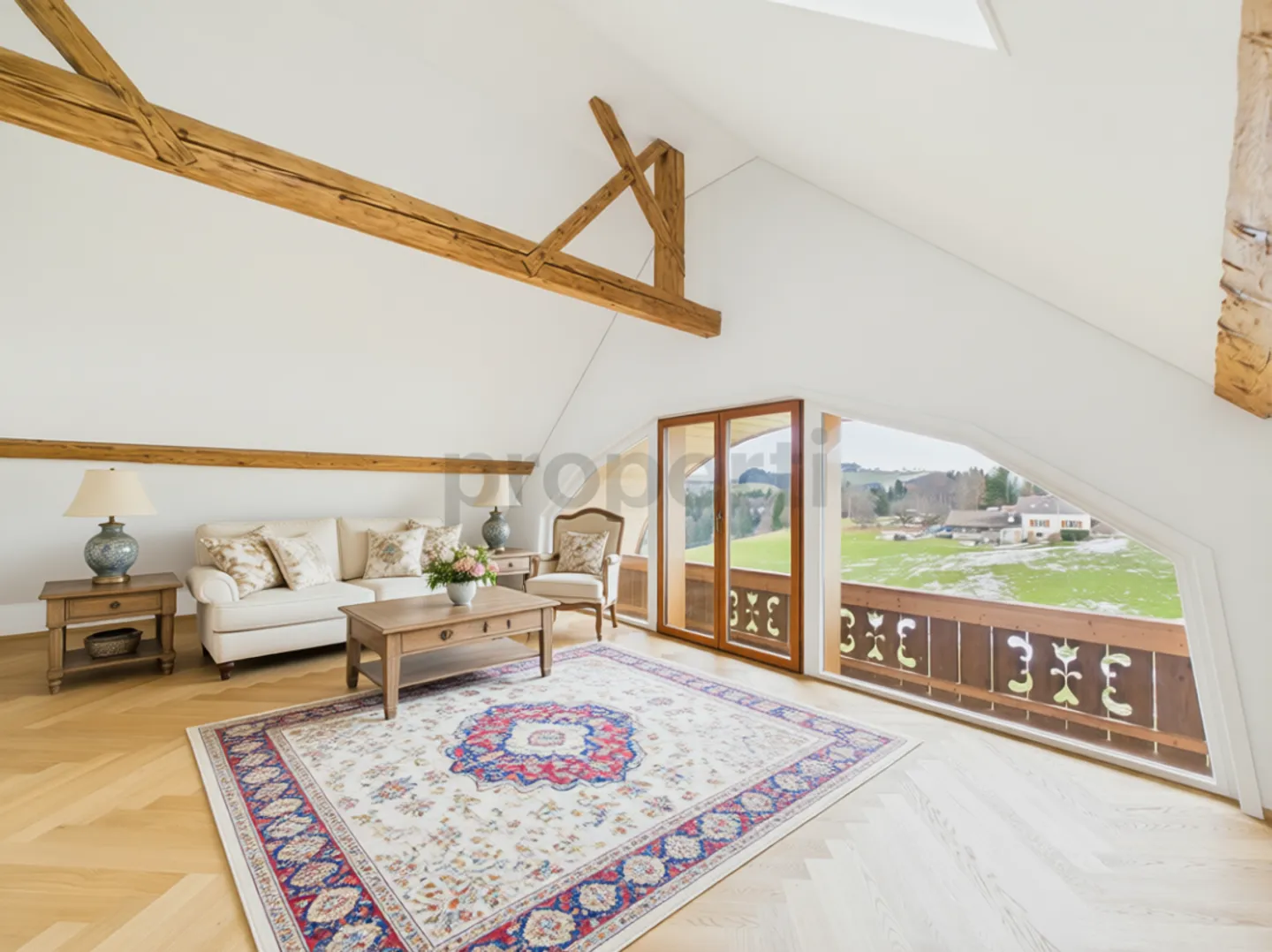 Loft en standard de propriété - nouvellement rénové - Photo 1 sur 13