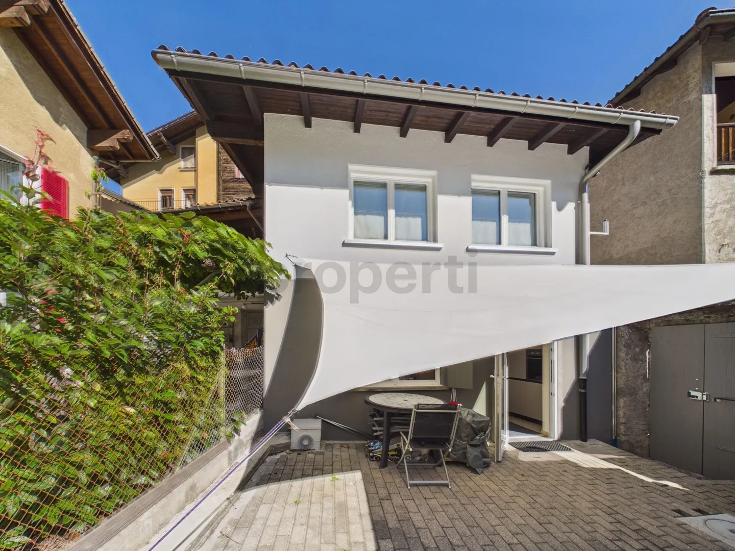 Casa ristrutturata e affascinante a Faido - Foto 11 di 13