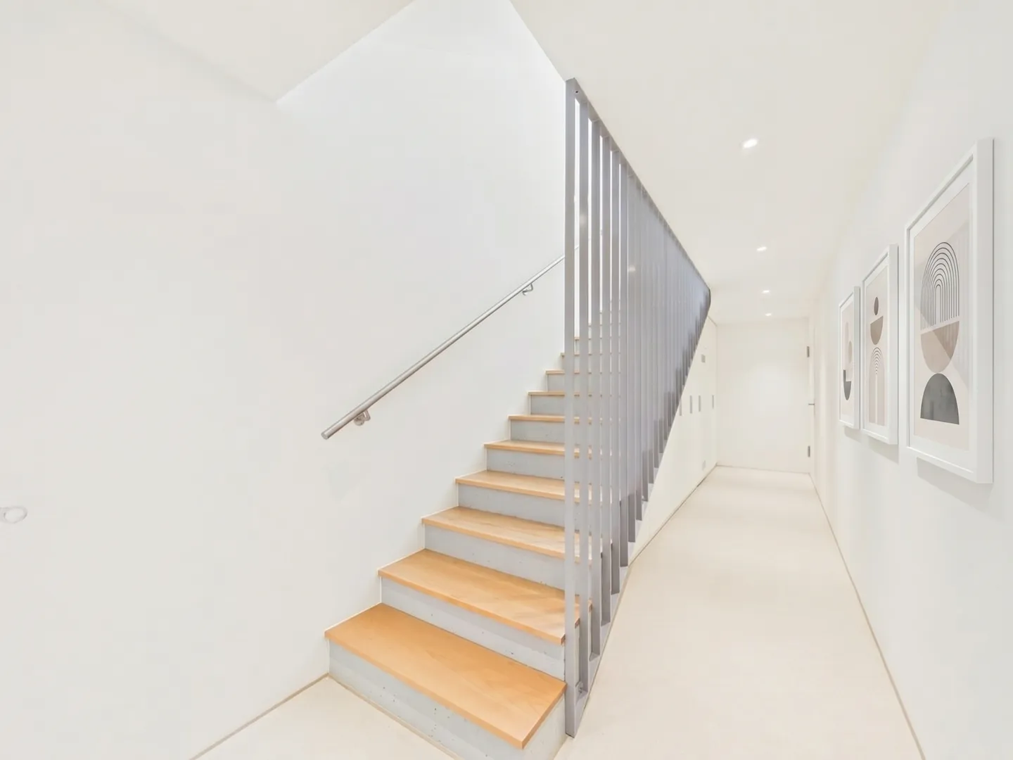 Appartement Duplex de Jardin Exclusif à Binningen - Photo 4 sur 12