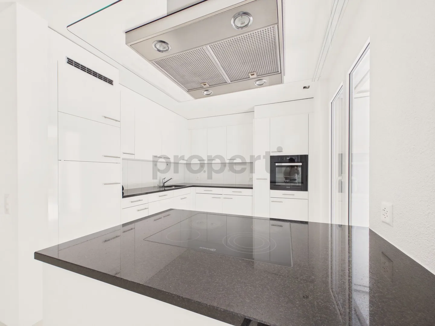 Modern 4.5-room apartment with lift and cellar, Eglisau - Photo 4 of 13