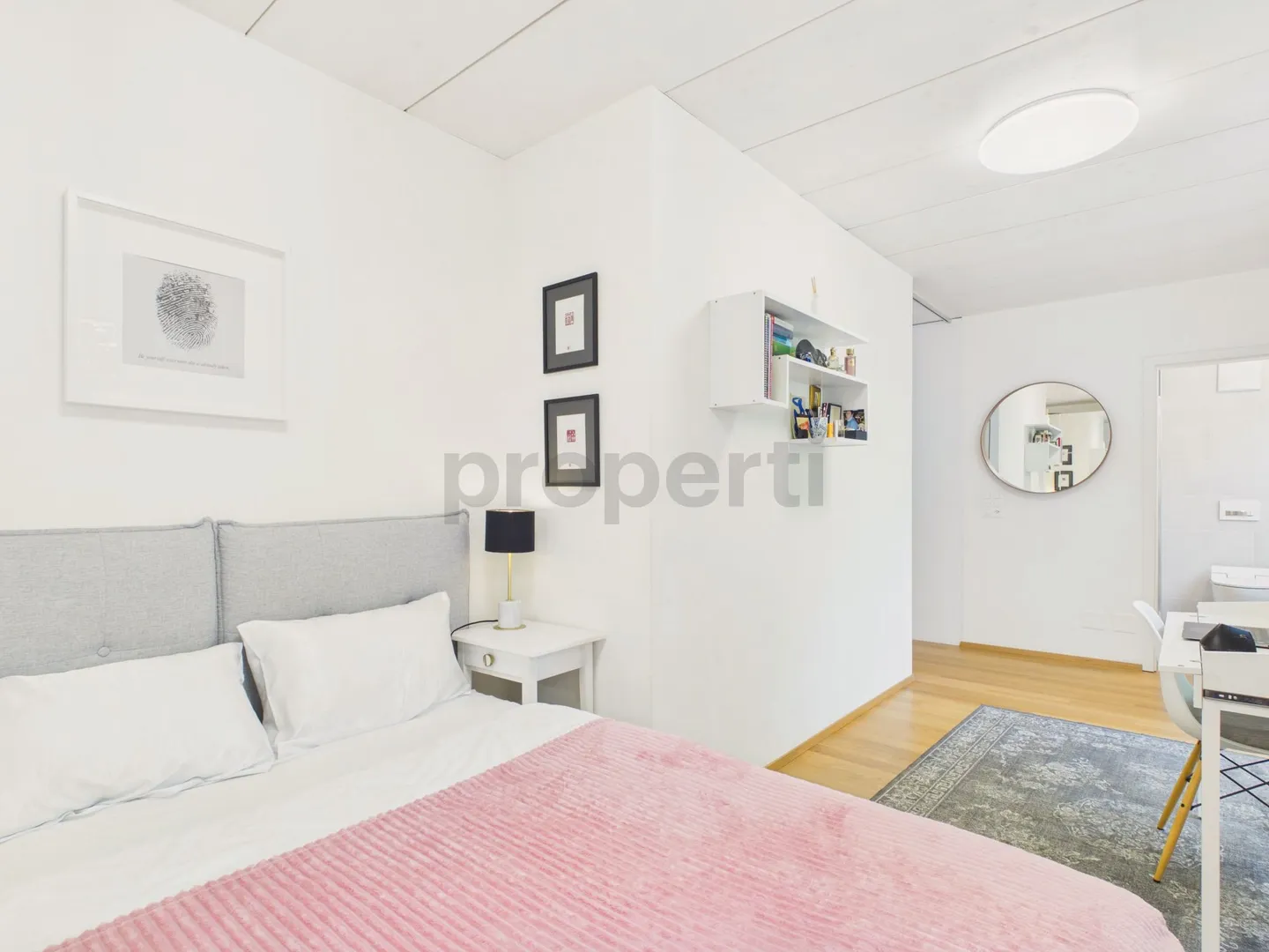 Stylish Apartment in Basel - Photo 5 of 11