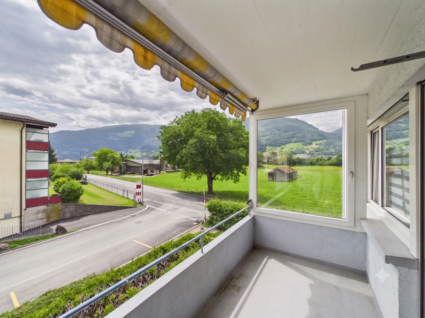 Helle Wohnung mit sonnigem Balkon - Foto 10 von 12