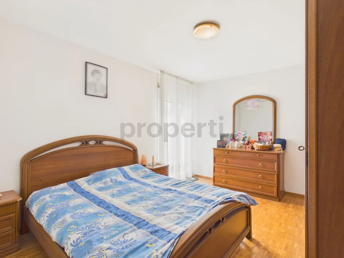 Spacious Attic with Terrace - Photo 6 of 12