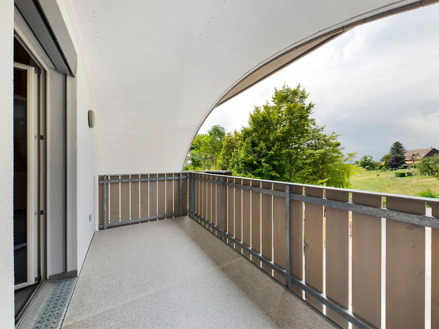 Attico da sogno di 4,5 stanze a Radelfingen, Canton BE - Foto 8 di 9