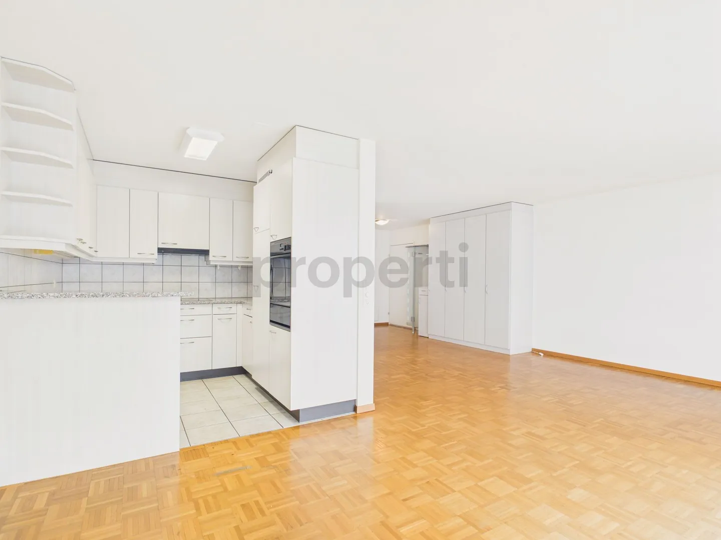 Charmante Wohnung in Baar - Foto 4 von 12