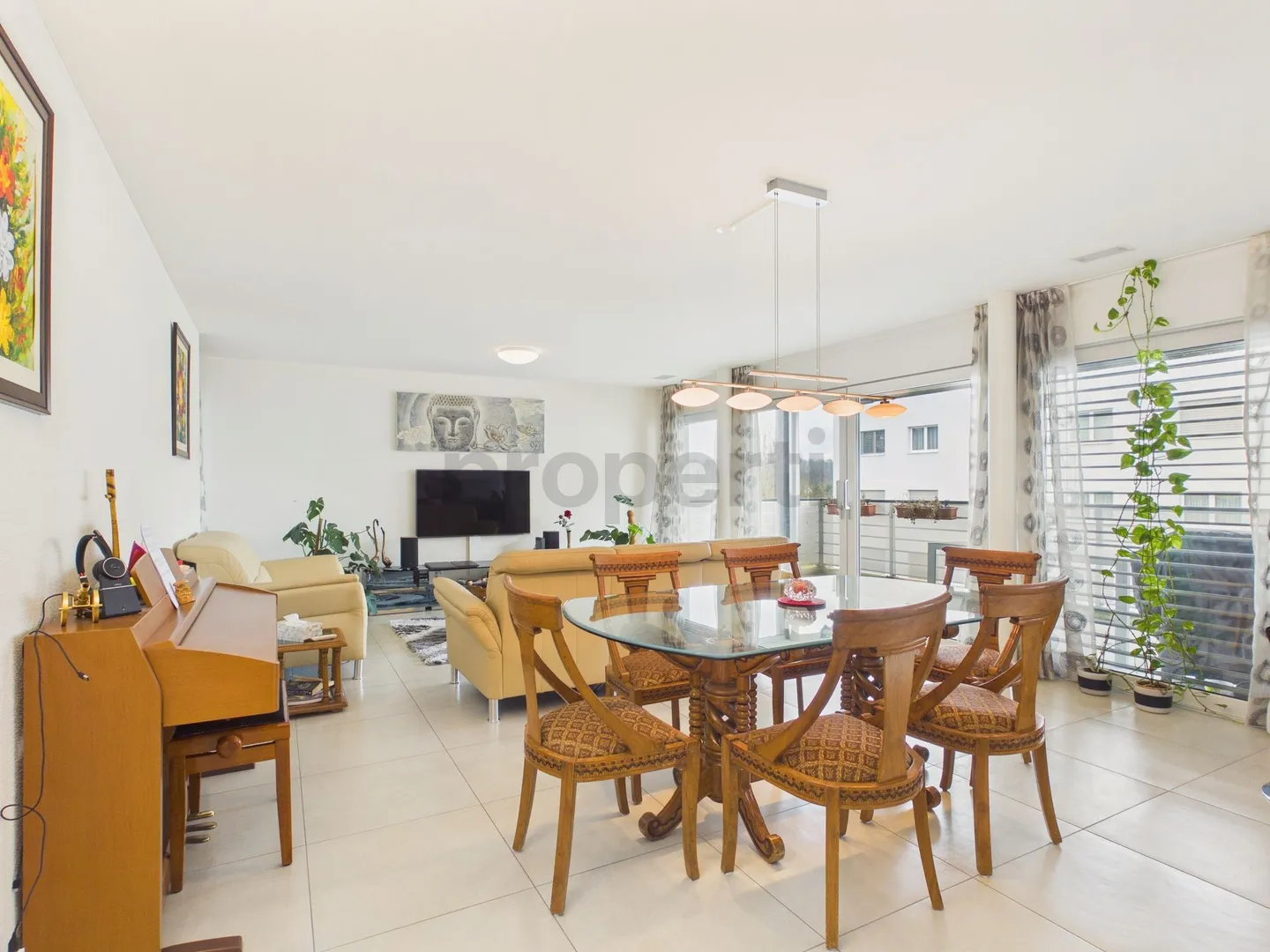 Luminoso appartamento di 4,5 stanze con balcone, Birmenstorf - Foto 2 di 12