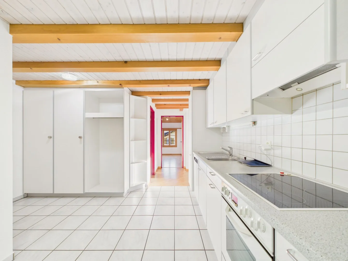 Helle 3.5-Zimmer-Wohnung mit Balkon, Zollbrück - Foto 2 di 6