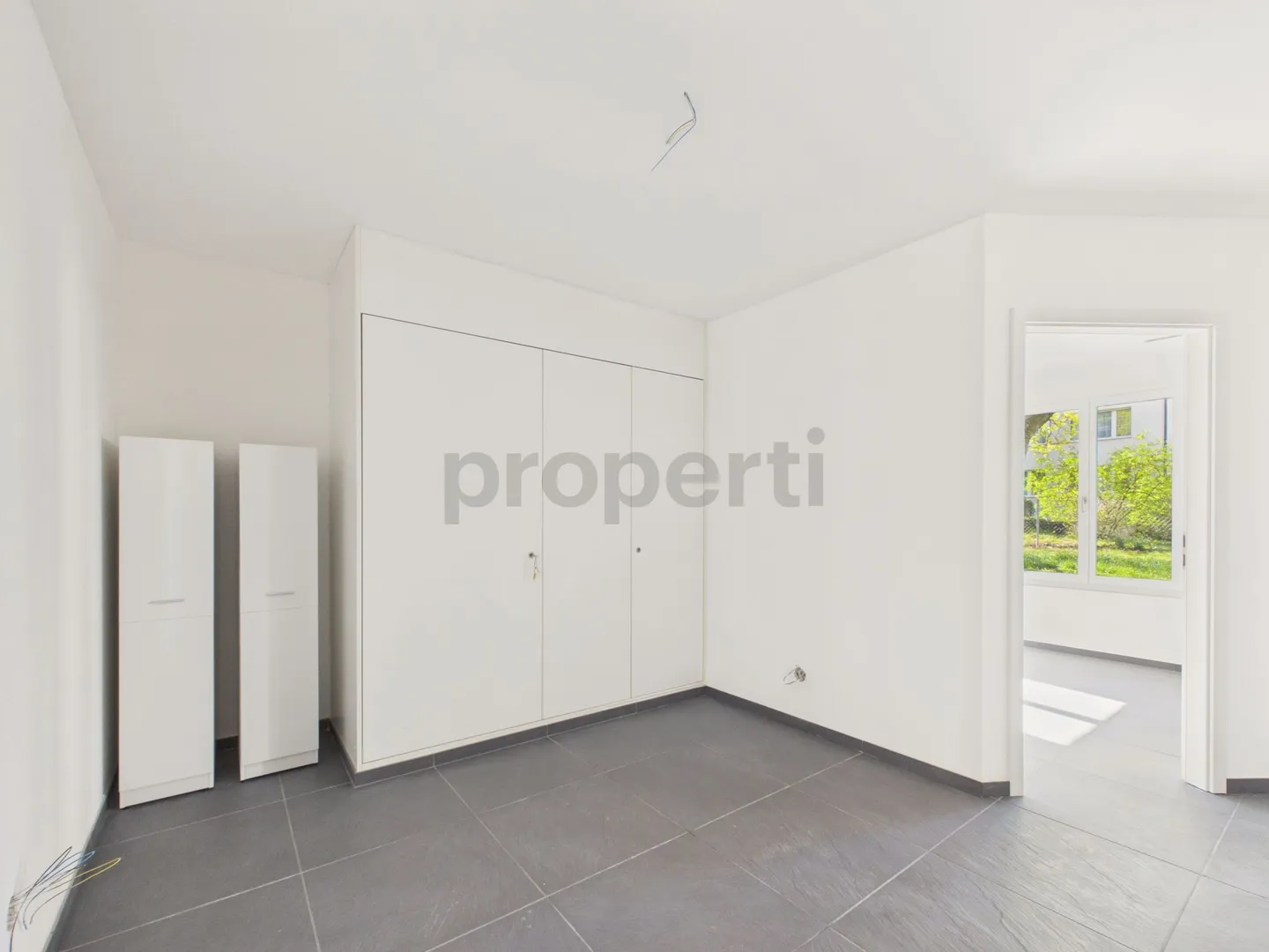 Neu renovierte 5.5-Zimmer-Eigentumswohnung mit Lift, Opfikon - Photo 9 of 13