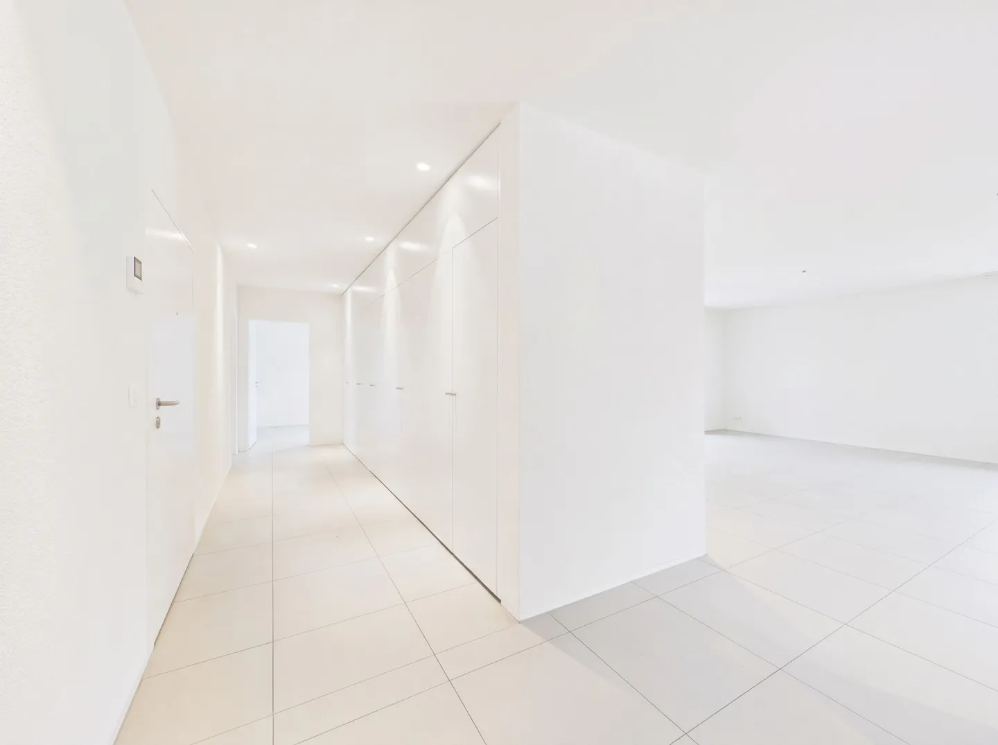 Appartement de jardin exclusif de 4,5 pièces avec loggia, terrasse et jardin privé - Photo 9 sur 10