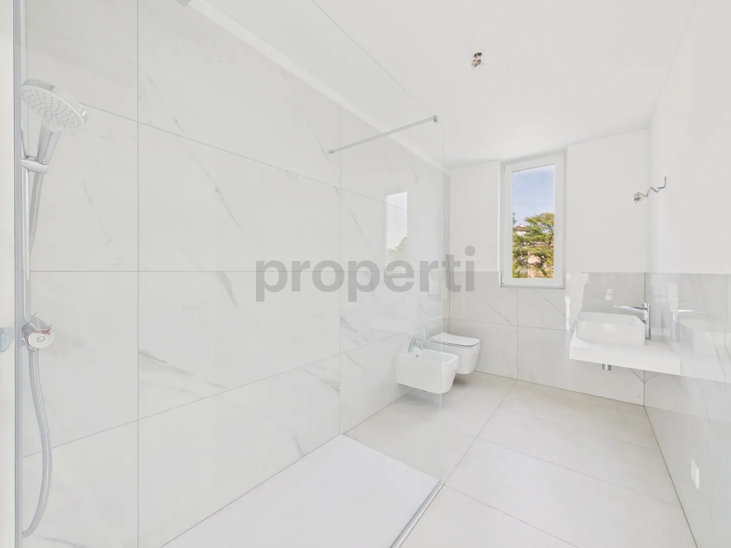 New 4.5 Room Apartment in Vacallo - Photo 5 of 8