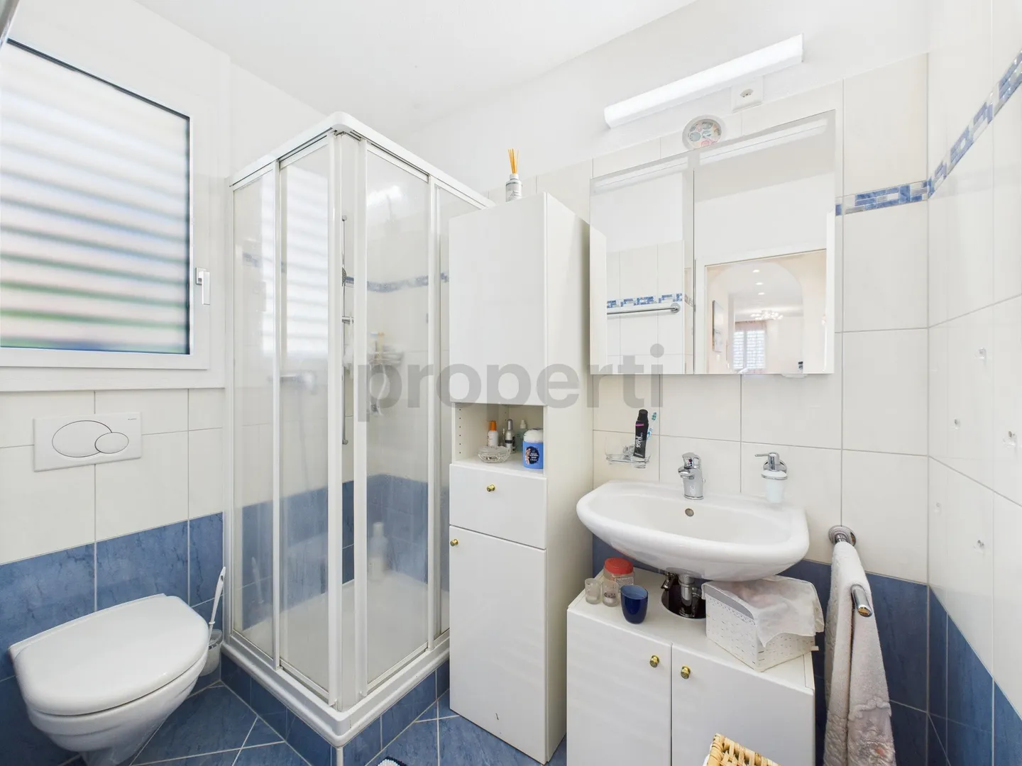 Cozy single-family home in Cugnasco, TI - Photo 10 of 13