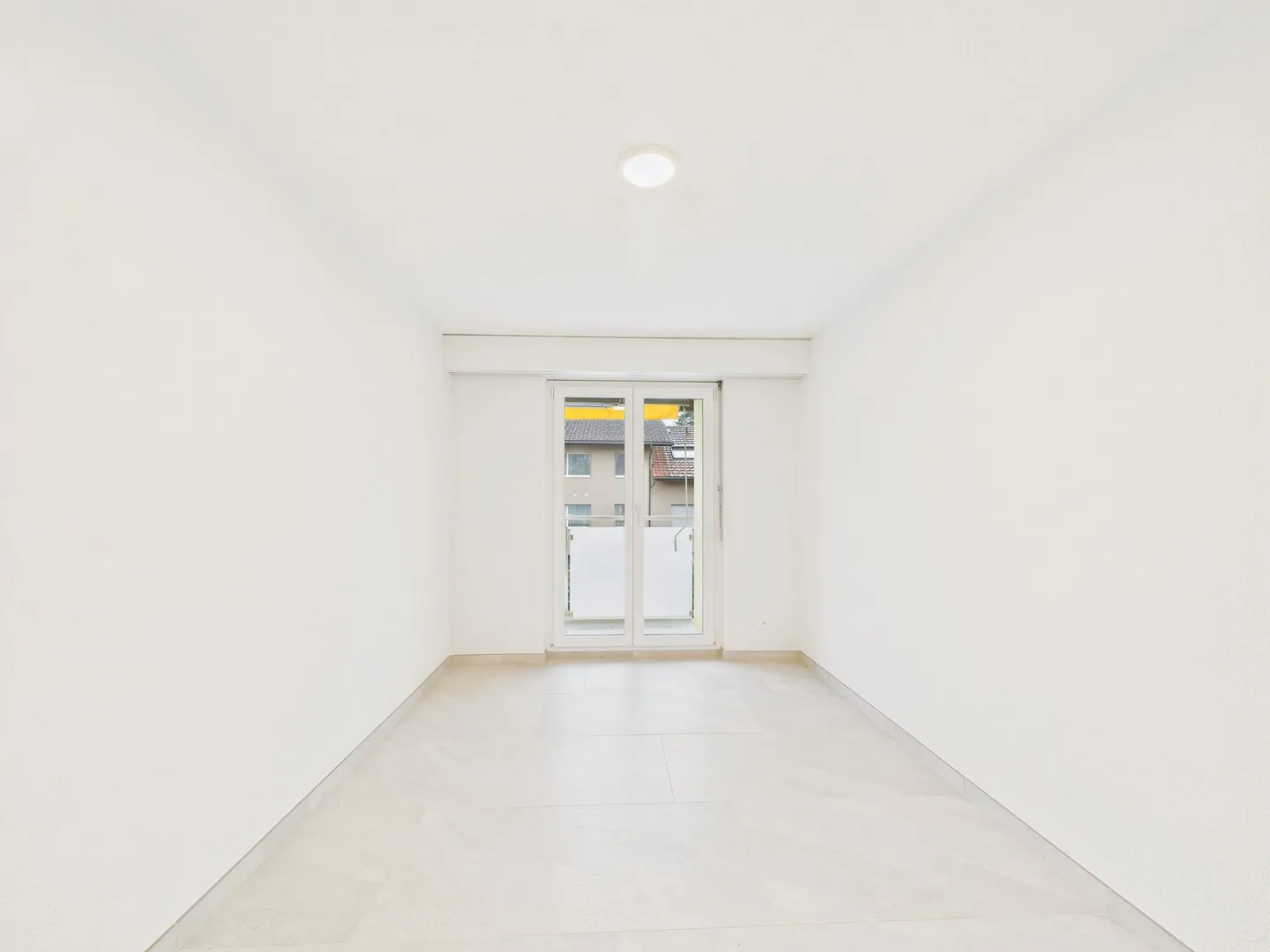 Charmantes 5.5-Zimmer Reihenhaus in Wilen b. Wollerau - Foto 6 von 13