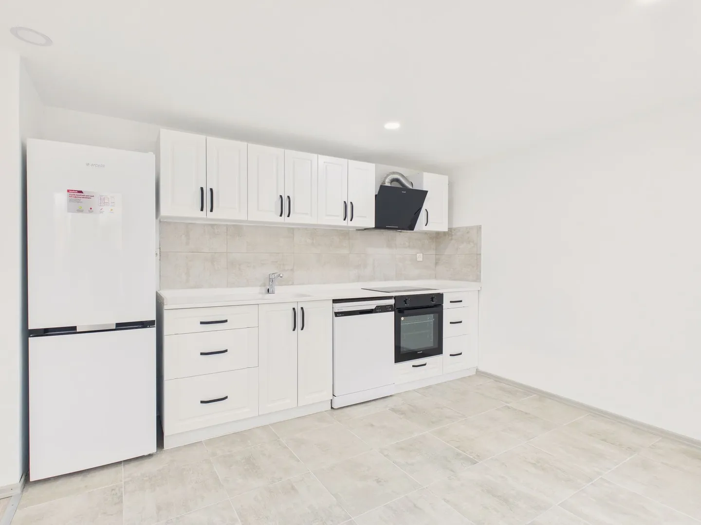 Appartement 3.5 pièces récemment rénové avec balcon à Amriswil - Photo 2 sur 8