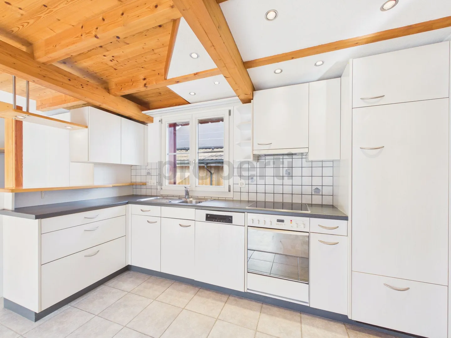 Spacious 4.5-room apartment with balcony, Ermatingen - Photo 4 of 12