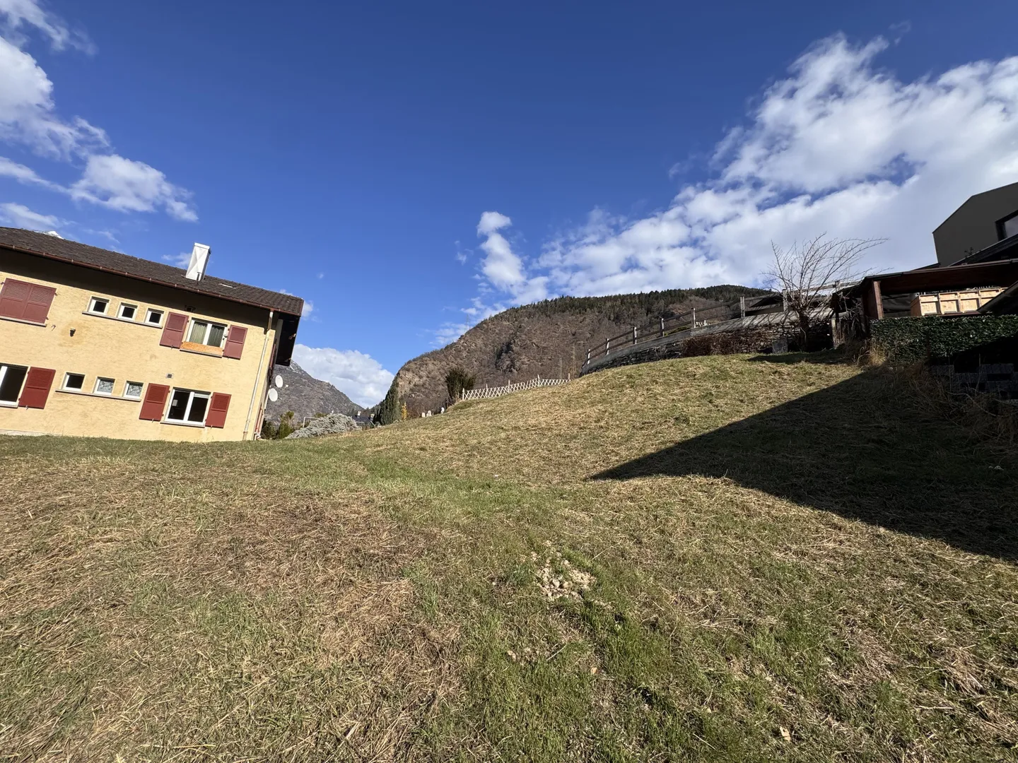 Quiet 0-room building plot with development potential, Visp - Photo 7 of 10