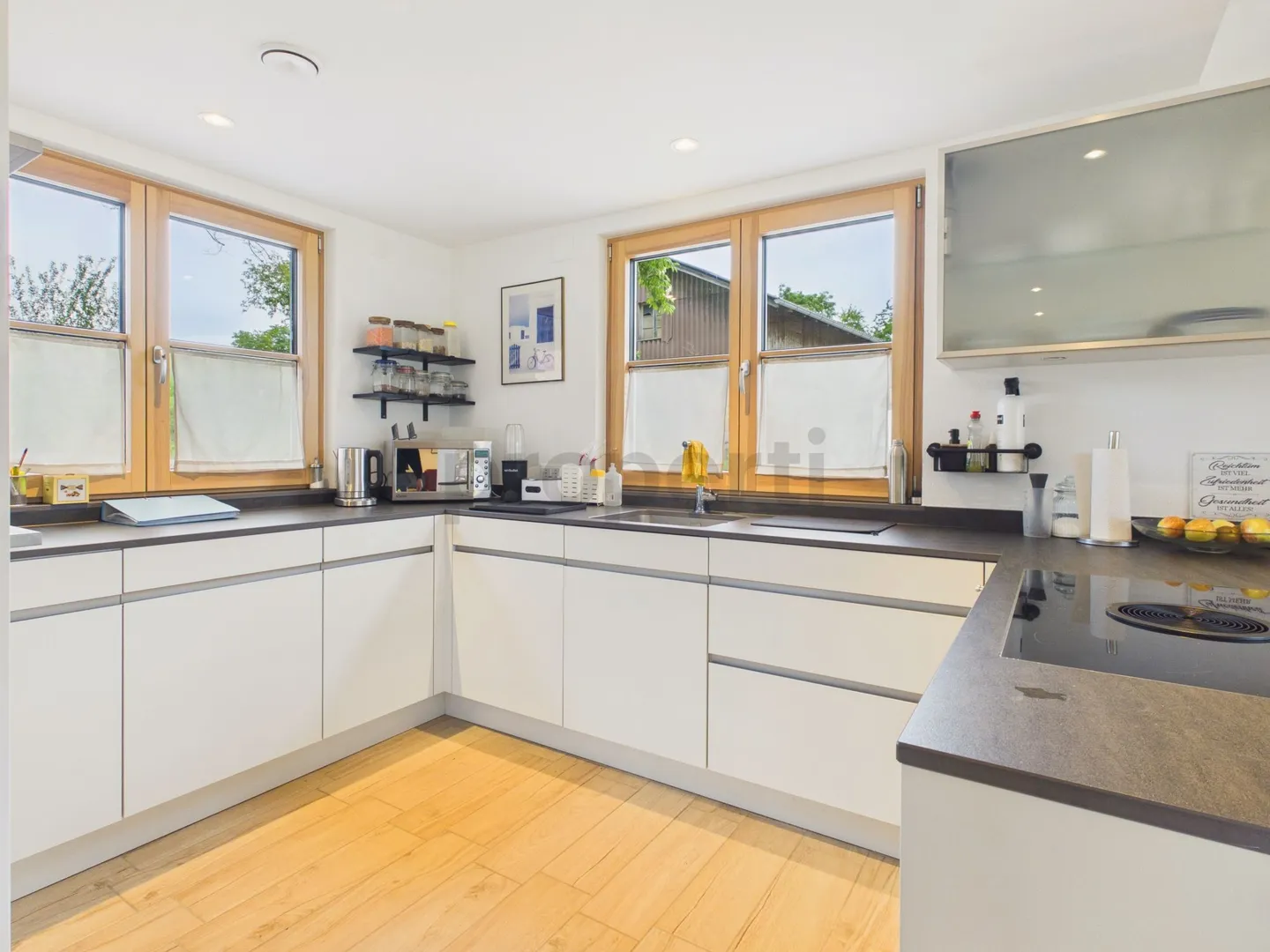 Maison individuelle 5.5 pièces neuve avec espace jardin et atelier à Steinmaur - Photo 4 sur 13
