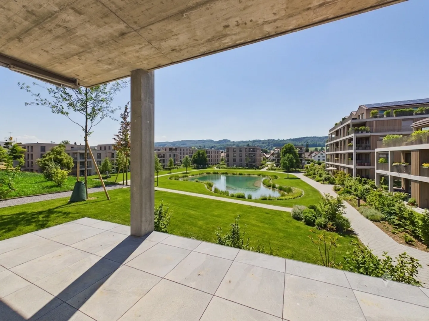 New construction / first occupancy: Own 120 m² garden with park view, 40 m² living area - Photo 1 of 13