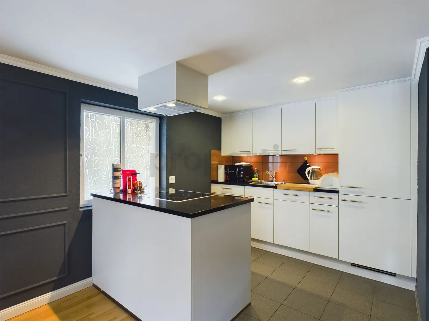 Exklusive möblierte 3.5-Zimmer-Wohnung mitten in der Altstadt von Rheineck - Foto 5 von 9