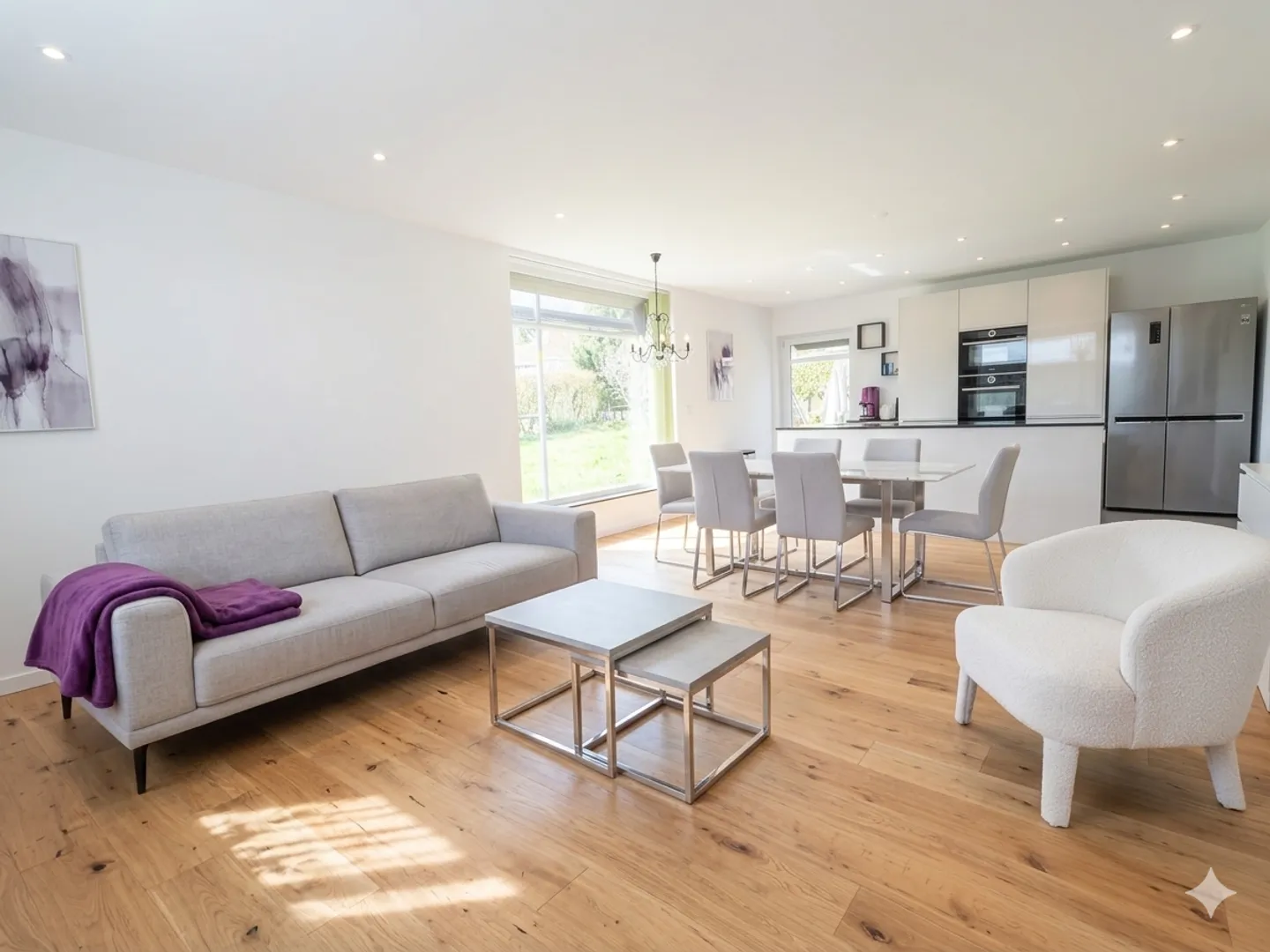 Appartement spacieux 4.5 pièces - Photo 2 sur 9