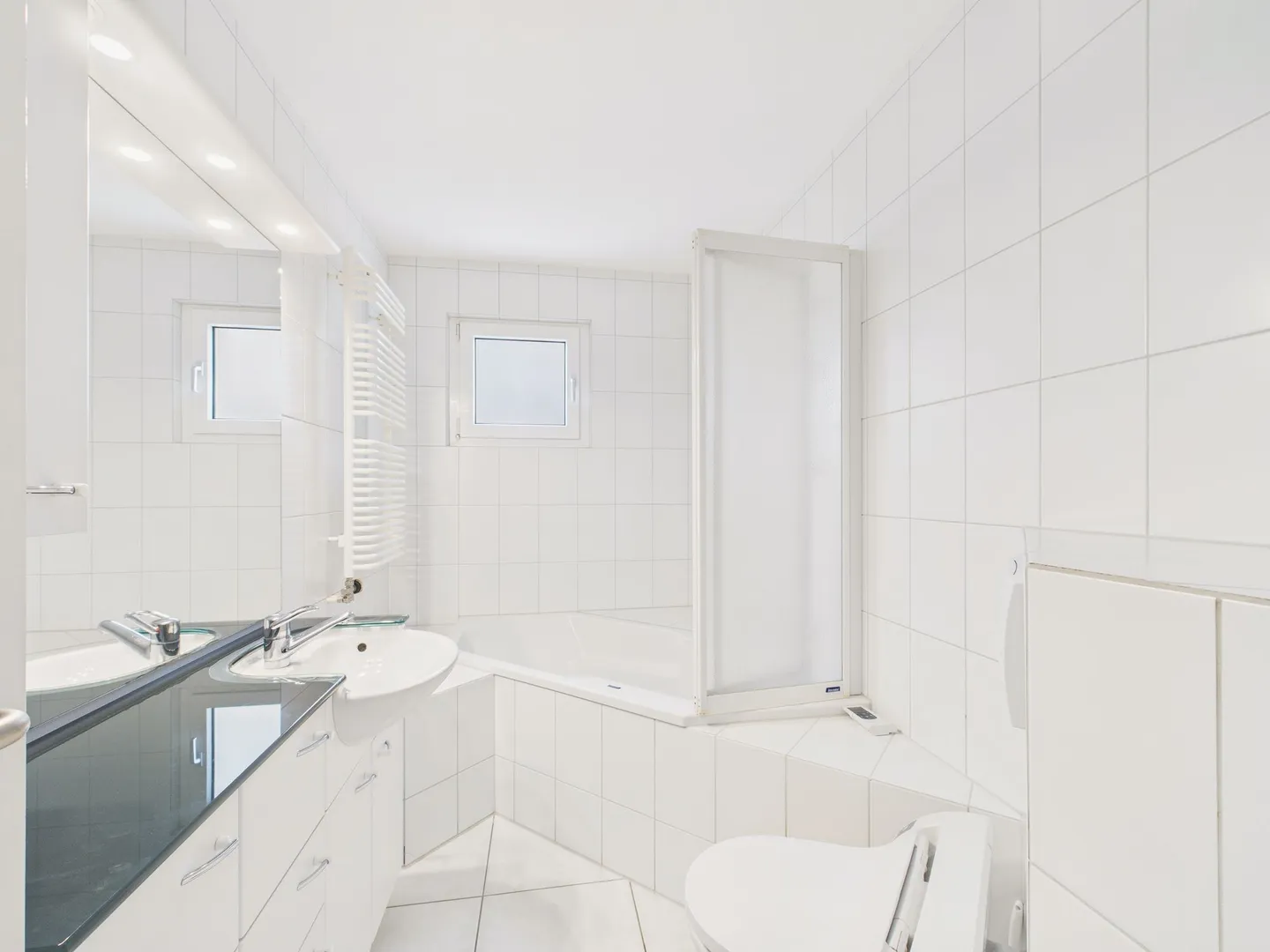 Ruhige 3.5-Zimmer-Wohnung mit Terrasse in Spiegel b. Bern - Photo 7 sur 13