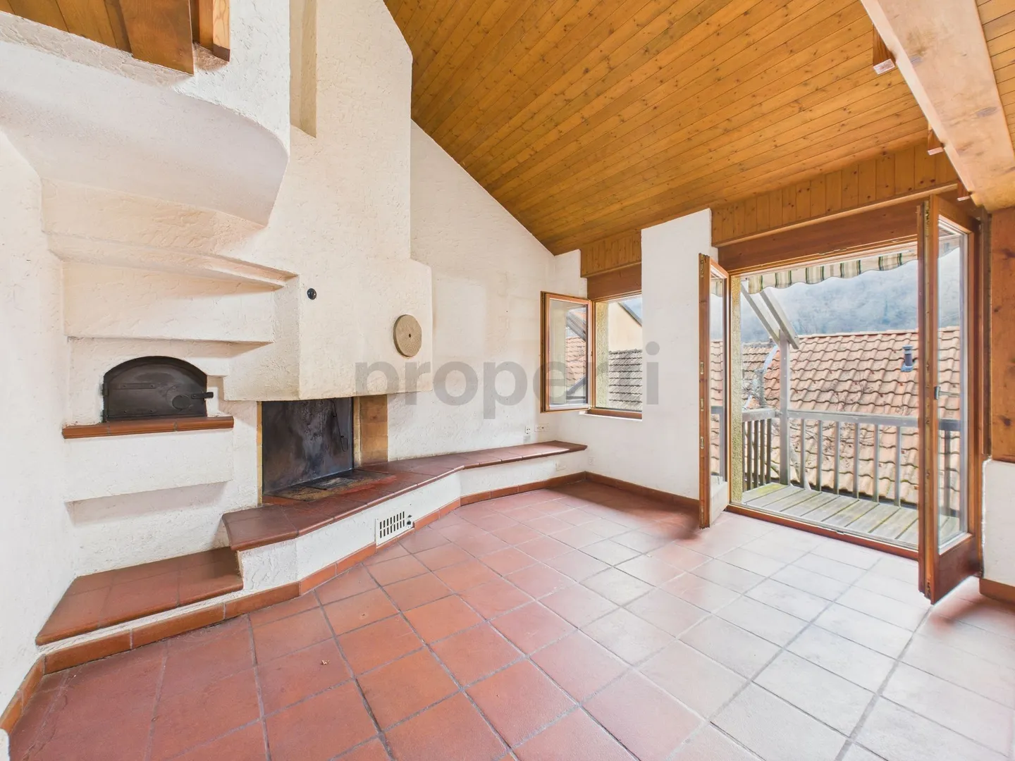 Spacious 3-room townhouse with balcony in Odogno - Photo 2 of 13