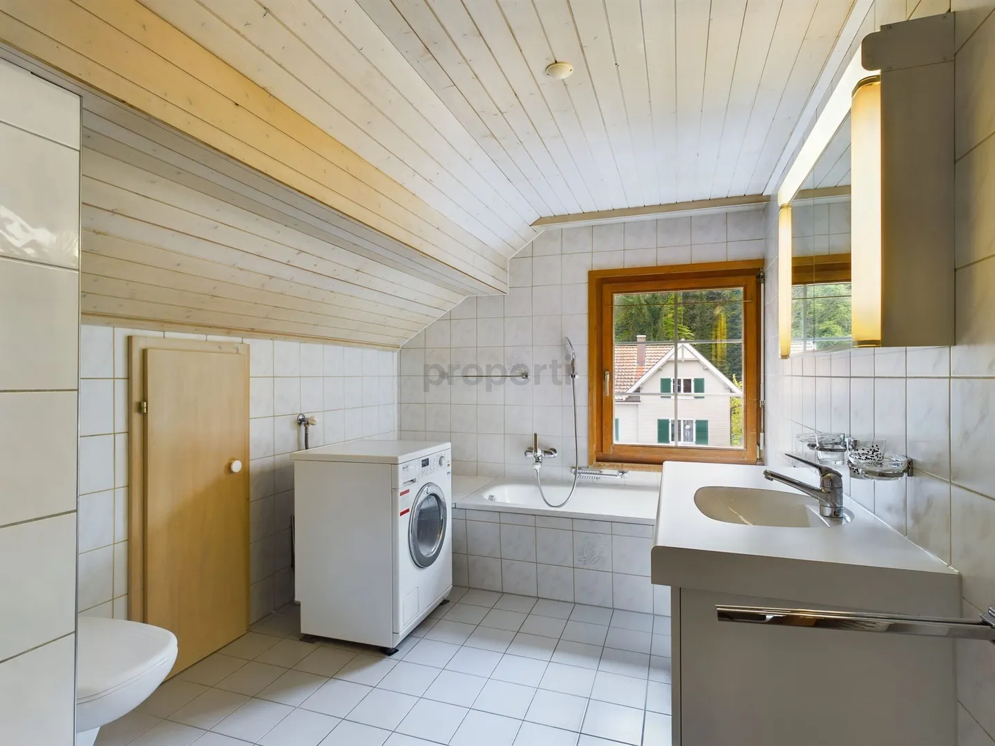 Gemütliche Dachwohnung in Rheineck - Foto 9 von 10