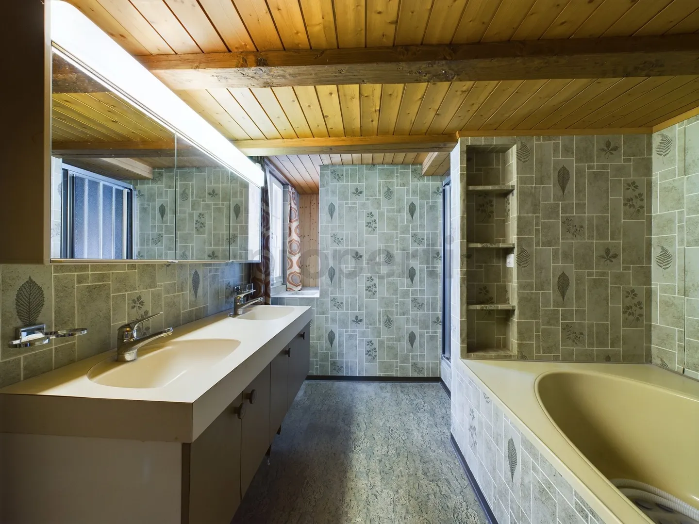 Unica casa residenziale di 7,5 stanze con possibilità di utilizzo versatile a Libingen - Foto 11 di 13