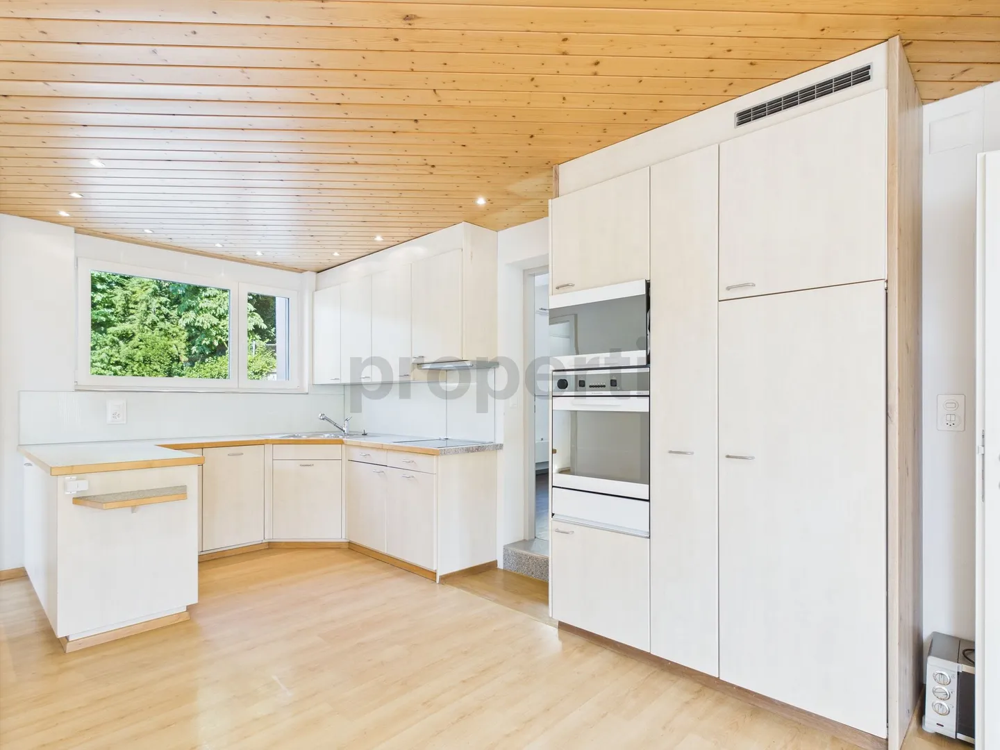 Exclusive 4.5-room apartment in Ebnat-Kappel, Canton SG - Photo 2 of 12