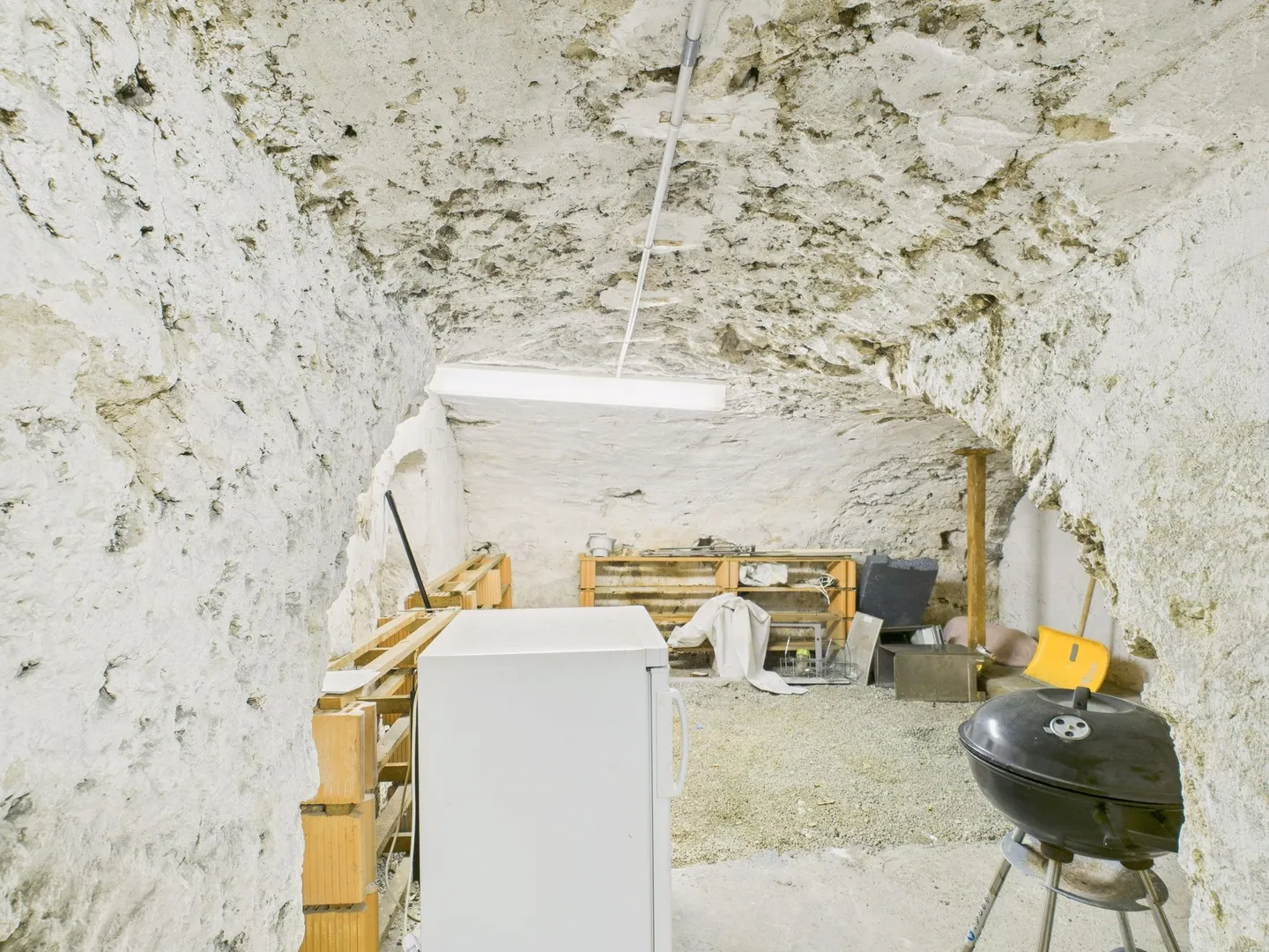 Small income-generating building with high potential - Opportunity to seize - Photo 8 of 10