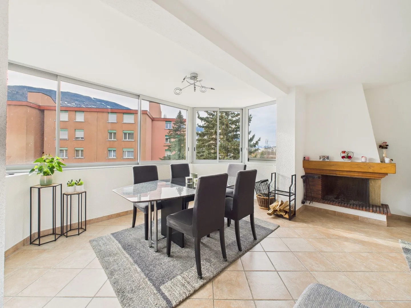 Spacieux 4.5 pièces  appartement élégant à Sion - Photo 1 sur 9