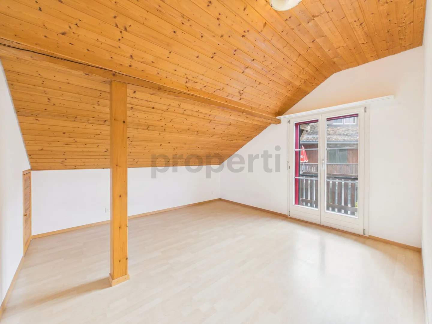 Spacious 4.5-room apartment with balcony, Ermatingen - Photo 9 of 12