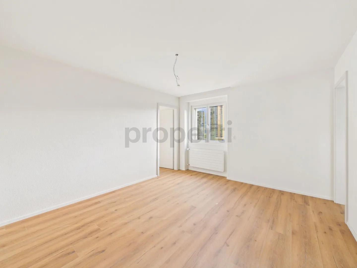 Appartamento 2.5 stanze ristrutturato con balcone, Lucerna - Foto 2 di 8